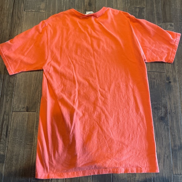 Champion T-Shirt - Picture 2 of 3